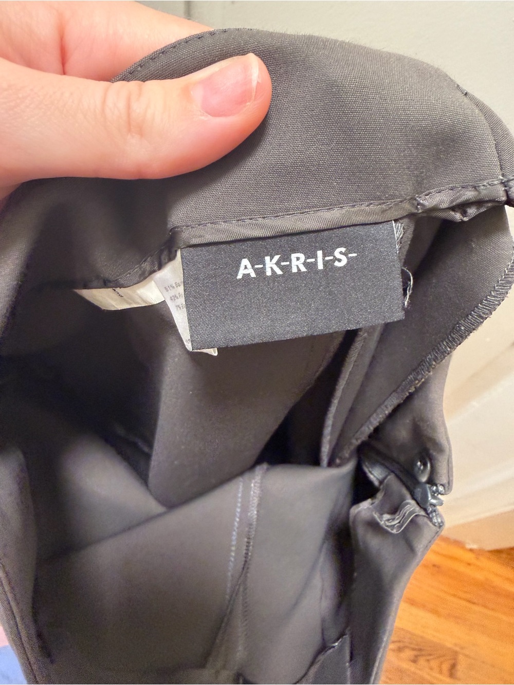AKRIS grey pants